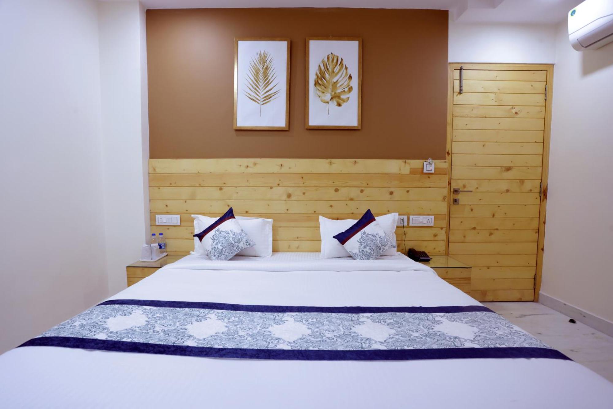 The Grand Uddhav- A Boutique Hotel อุเดเปอร์ ภายนอก รูปภาพ